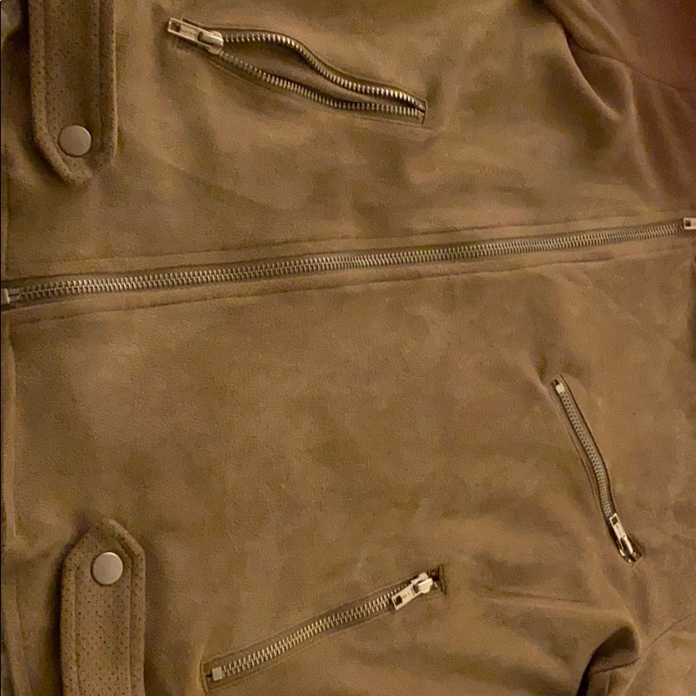 Jacket - Picture 5 of 5